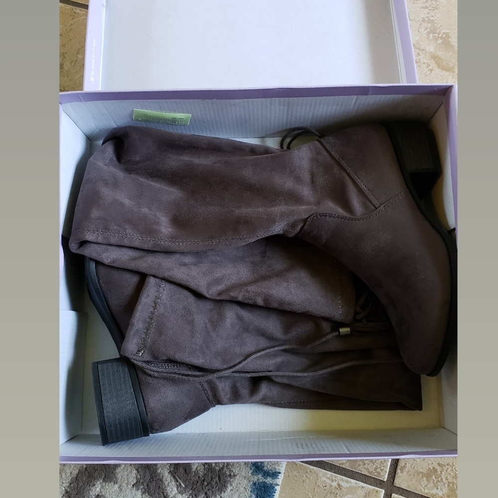 Over knee boots - Picture 4 of 5